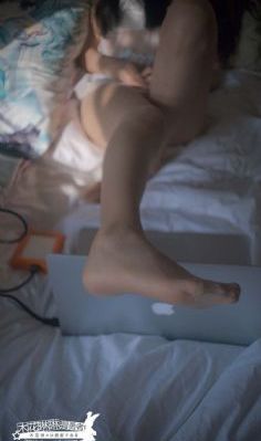 《黄色》